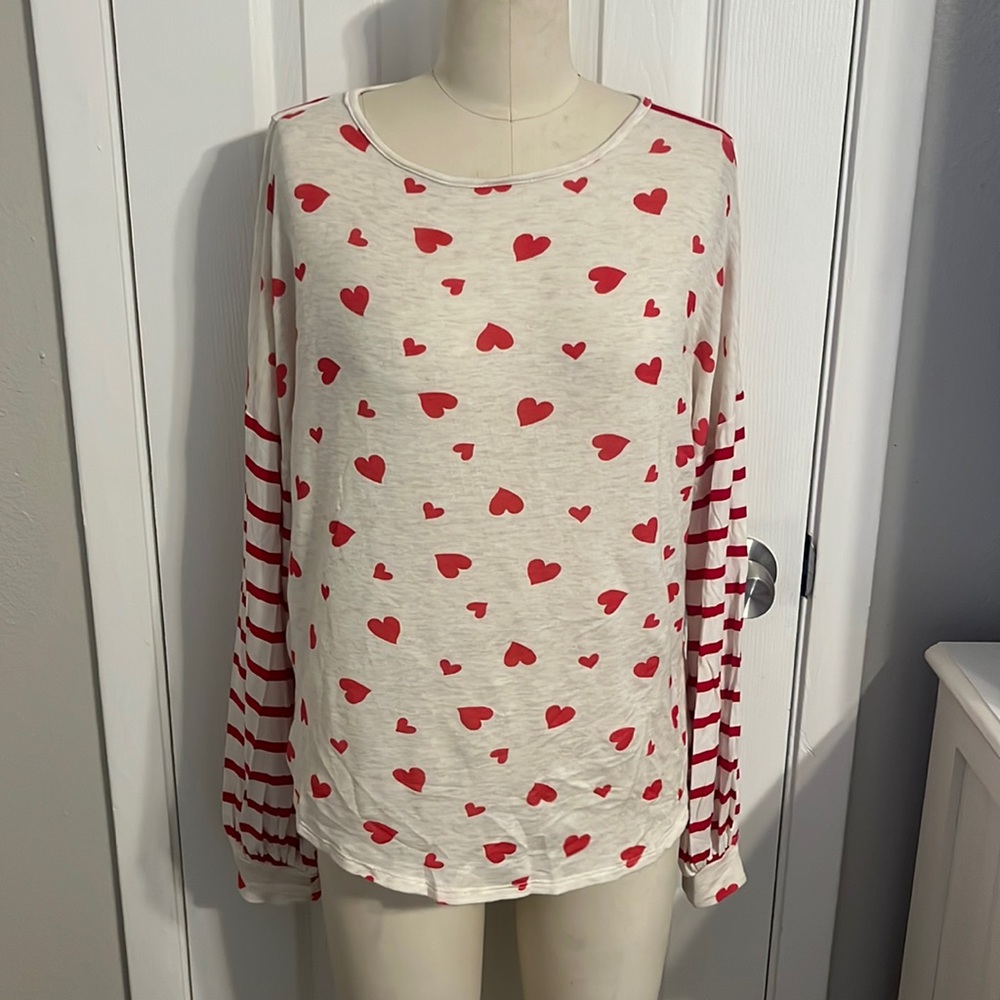 Open Back Balloon Sleeve Heart Top M